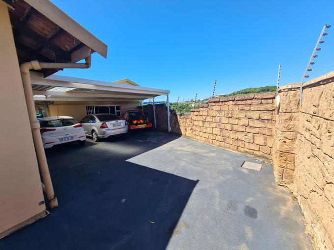 3 Bedroom Property for Sale in Queensburgh KwaZulu-Natal