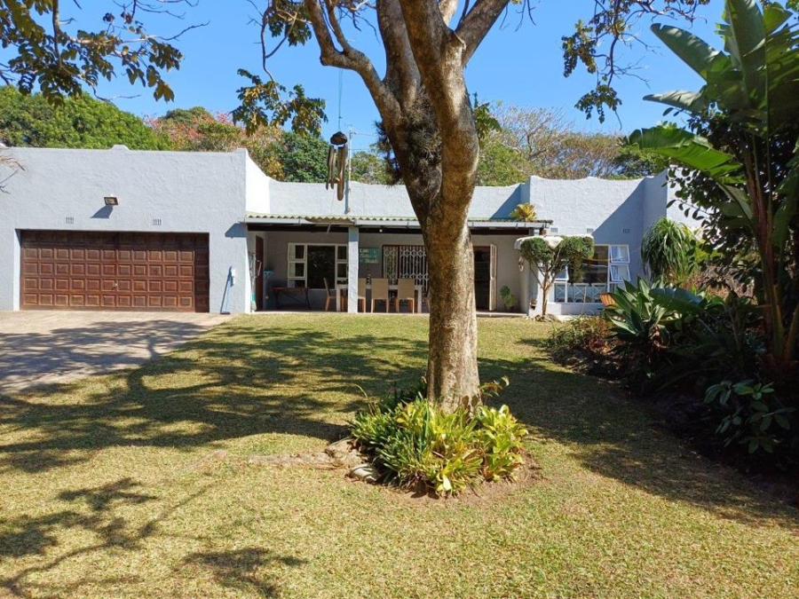 4 Bedroom Property for Sale in Leisure Bay KwaZulu-Natal