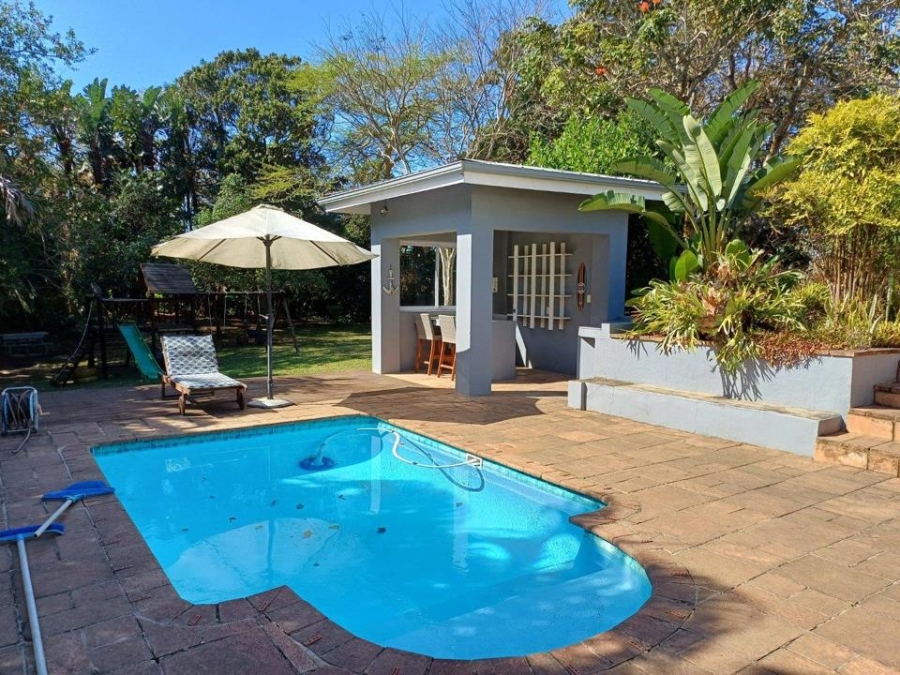 4 Bedroom Property for Sale in Leisure Bay KwaZulu-Natal