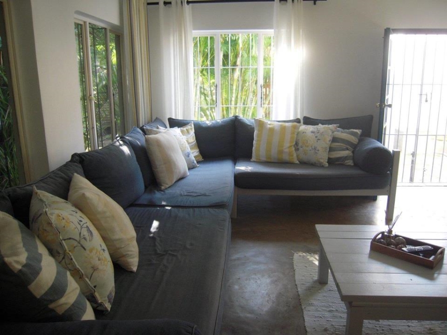 5 Bedroom Property for Sale in Leisure Bay KwaZulu-Natal