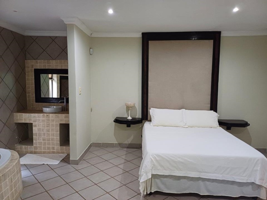 2 Bedroom Property for Sale in Leisure Bay KwaZulu-Natal