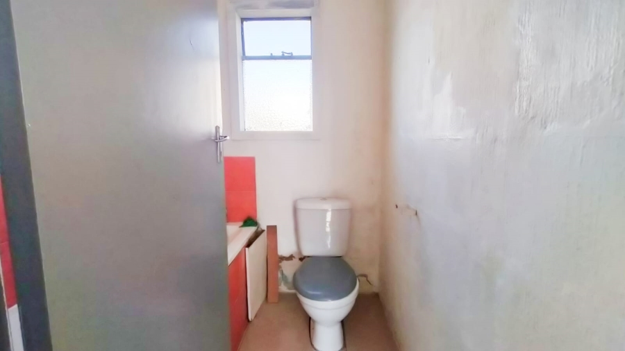 1 Bedroom Property for Sale in Eastbury KwaZulu-Natal