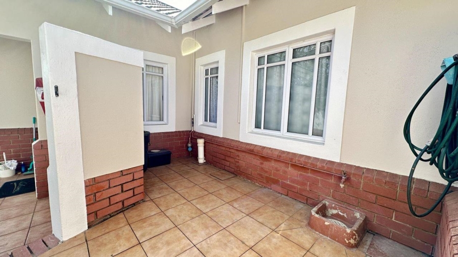 2 Bedroom Property for Sale in Mount Edgecombe KwaZulu-Natal