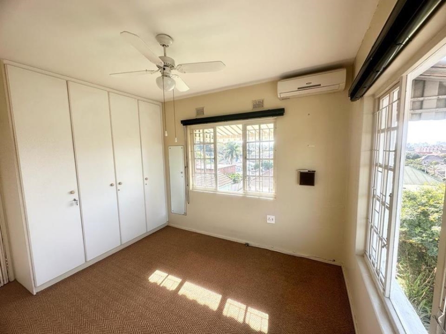 2 Bedroom Property for Sale in Glenwood KwaZulu-Natal