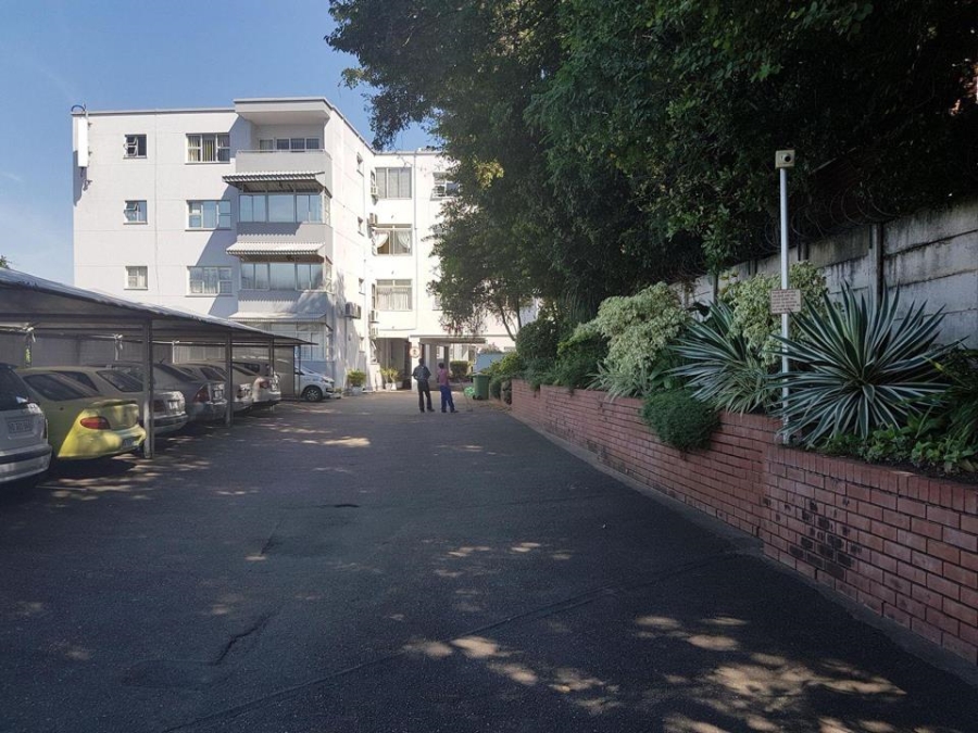 1 Bedroom Property for Sale in Essenwood KwaZulu-Natal