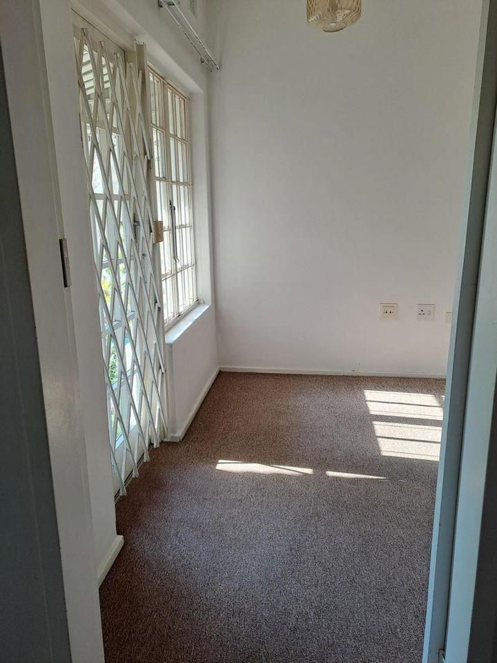 2 Bedroom Property for Sale in Glenwood KwaZulu-Natal