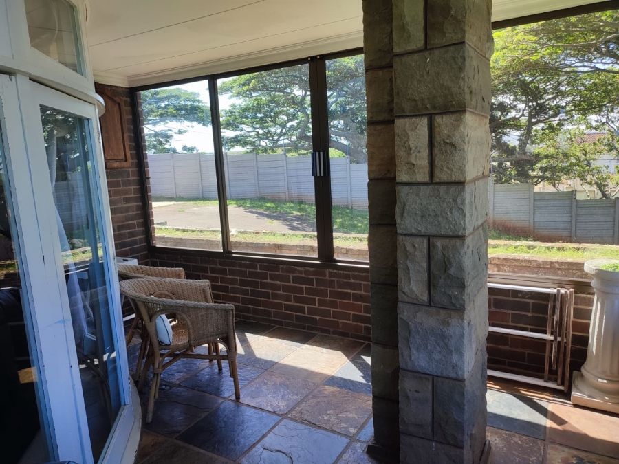 To Let 5 Bedroom Property for Rent in Freeland Park KwaZulu-Natal