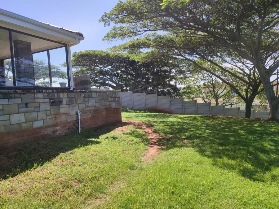 To Let 5 Bedroom Property for Rent in Freeland Park KwaZulu-Natal