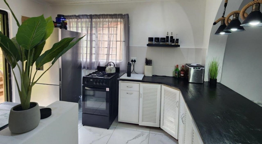 2 Bedroom Property for Sale in Glenmore KwaZulu-Natal