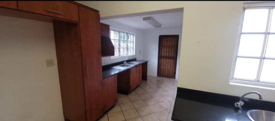 To Let 3 Bedroom Property for Rent in Mount Edgecombe KwaZulu-Natal