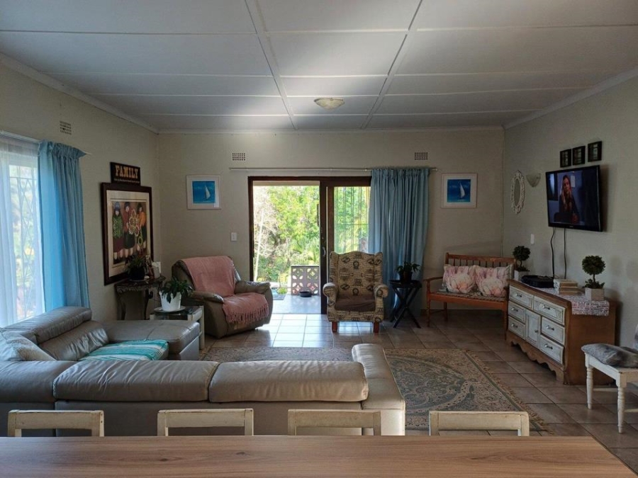 3 Bedroom Property for Sale in Leisure Bay KwaZulu-Natal