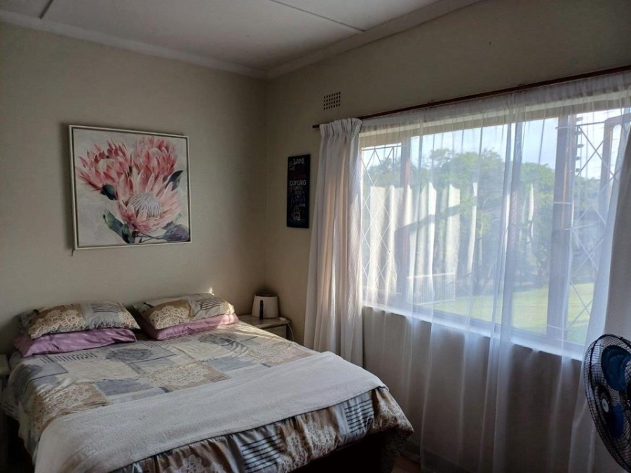 3 Bedroom Property for Sale in Leisure Bay KwaZulu-Natal