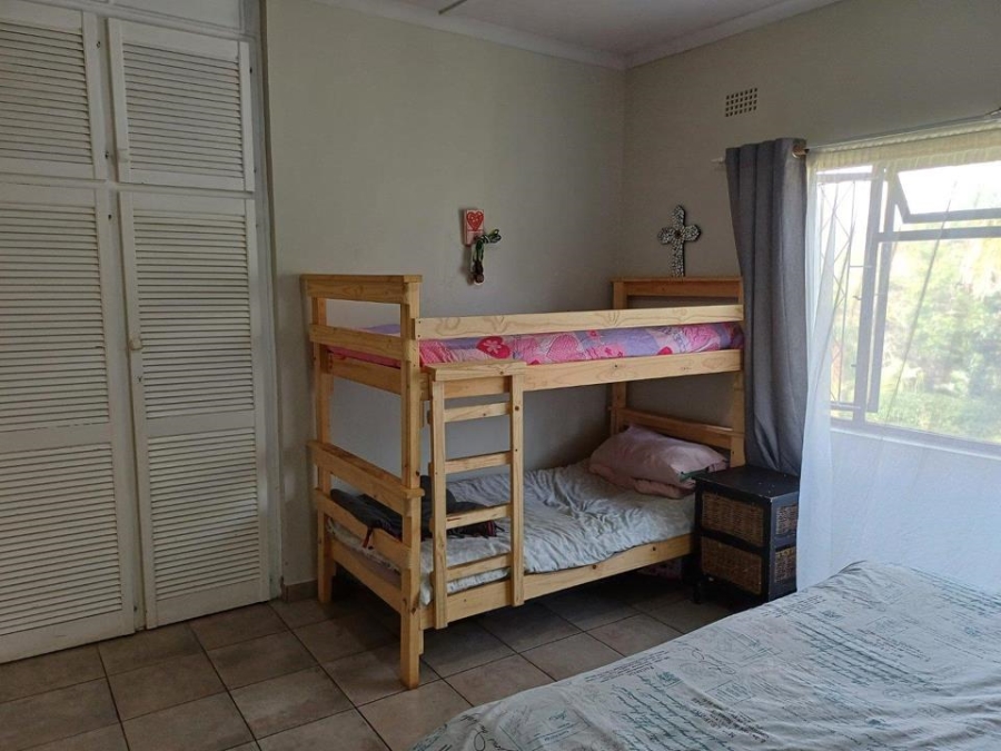 3 Bedroom Property for Sale in Leisure Bay KwaZulu-Natal