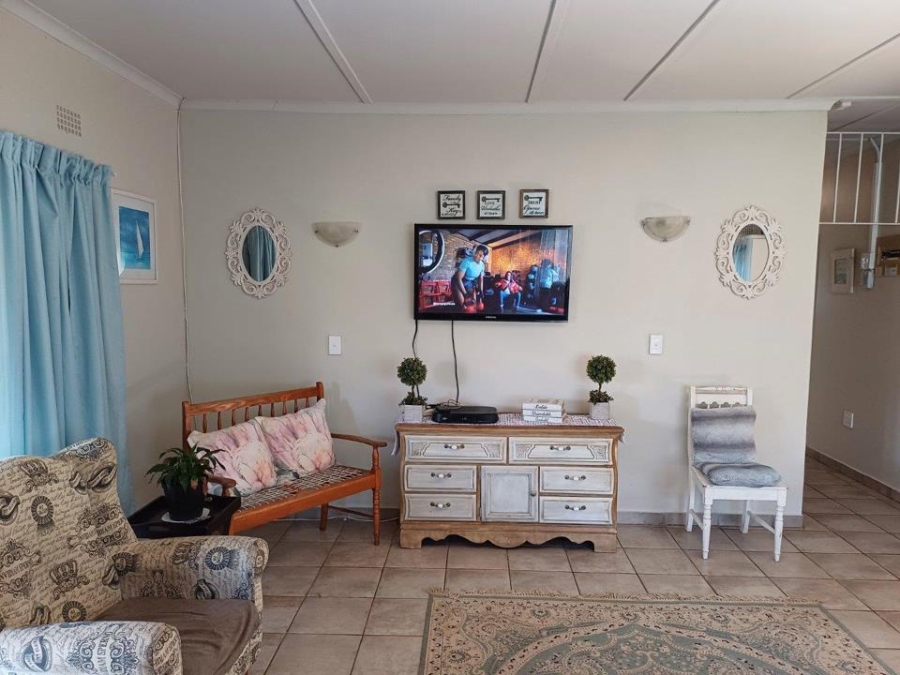 3 Bedroom Property for Sale in Leisure Bay KwaZulu-Natal