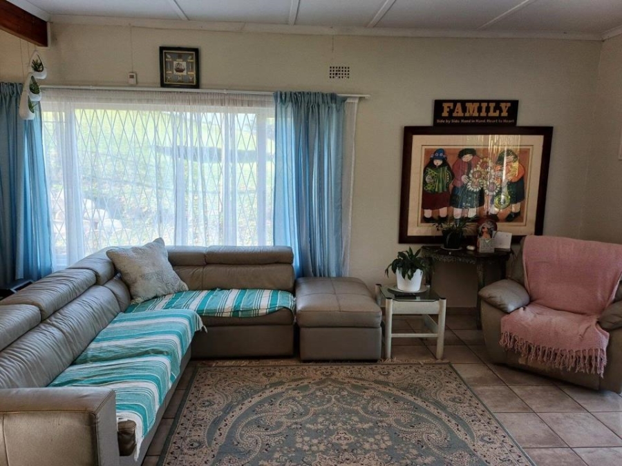 3 Bedroom Property for Sale in Leisure Bay KwaZulu-Natal