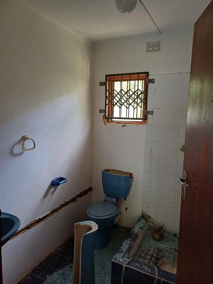 3 Bedroom Property for Sale in Leisure Bay KwaZulu-Natal