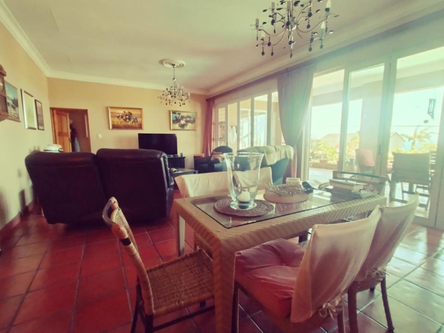 5 Bedroom Property for Sale in Margate KwaZulu-Natal