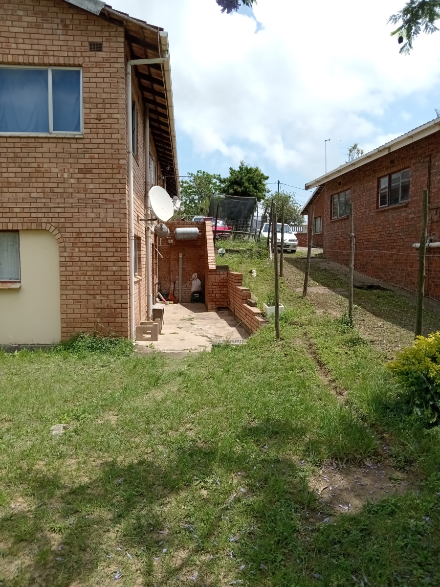 5 Bedroom Property for Sale in Tugela KwaZulu-Natal