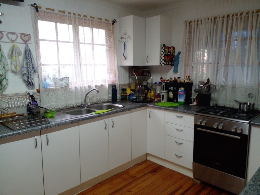 3 Bedroom Property for Sale in Hibberdene KwaZulu-Natal