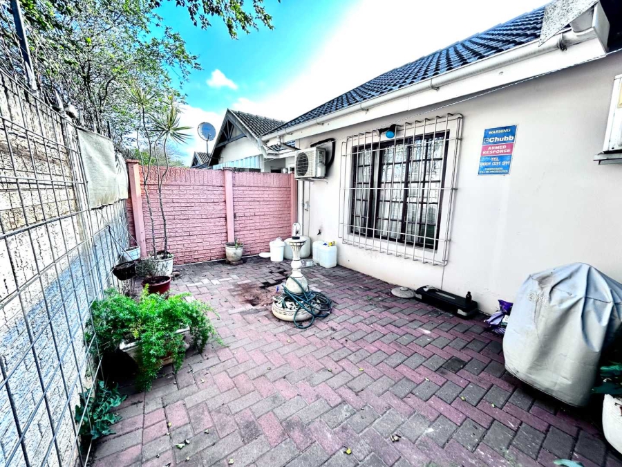 3 Bedroom Property for Sale in Sunningdale KwaZulu-Natal