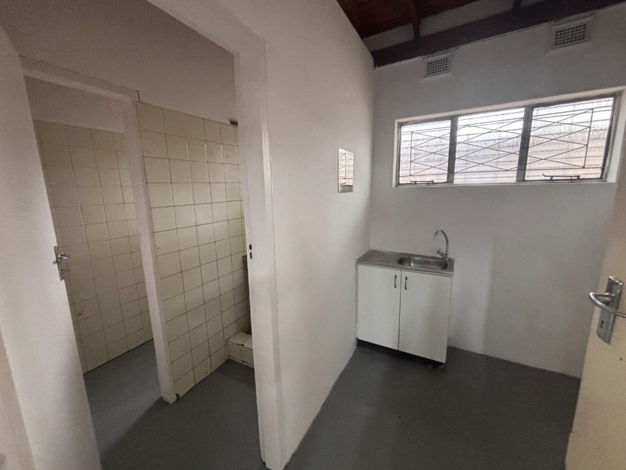 To Let commercial Property for Rent in Pinetown KwaZulu-Natal