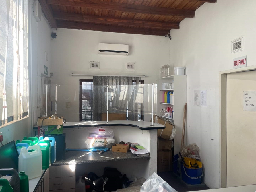 To Let commercial Property for Rent in Pinetown KwaZulu-Natal