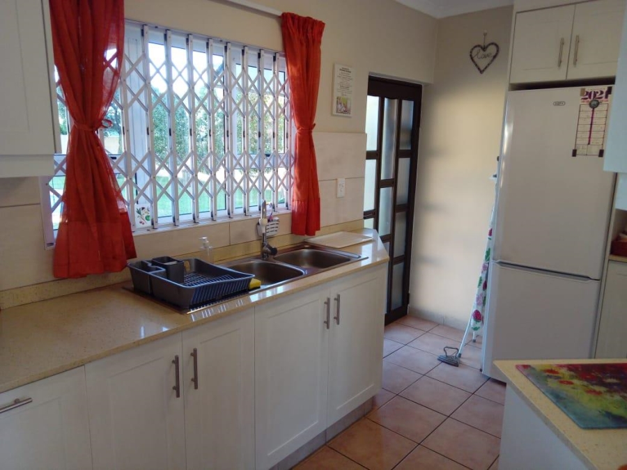 4 Bedroom Property for Sale in Somerset Park KwaZulu-Natal