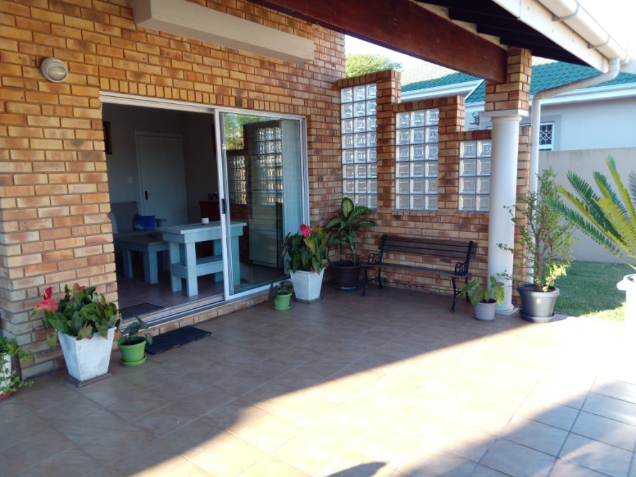 4 Bedroom Property for Sale in Somerset Park KwaZulu-Natal