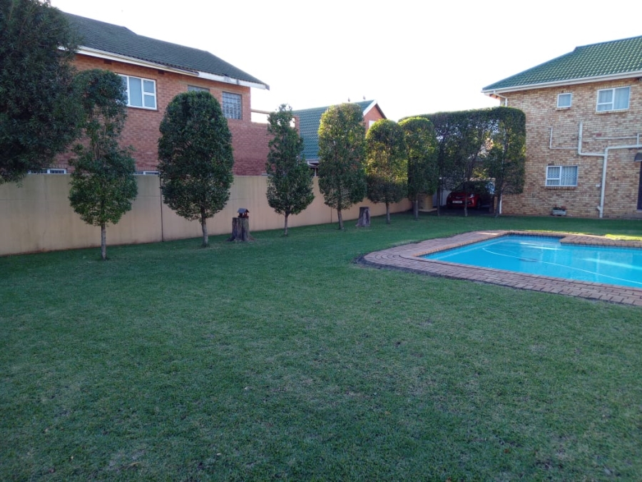 4 Bedroom Property for Sale in Somerset Park KwaZulu-Natal