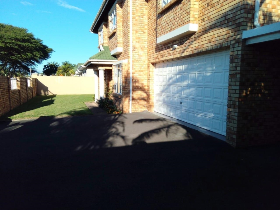 4 Bedroom Property for Sale in Somerset Park KwaZulu-Natal