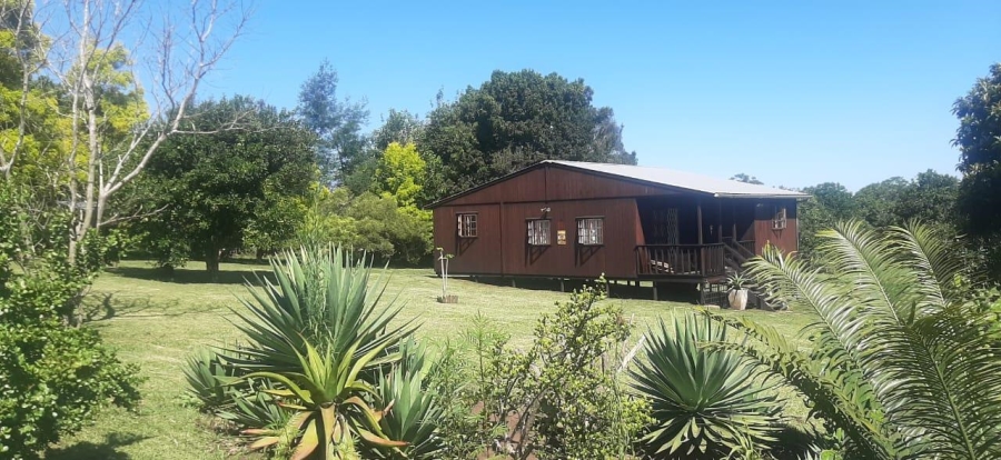 To Let 3 Bedroom Property for Rent in Monteseel KwaZulu-Natal