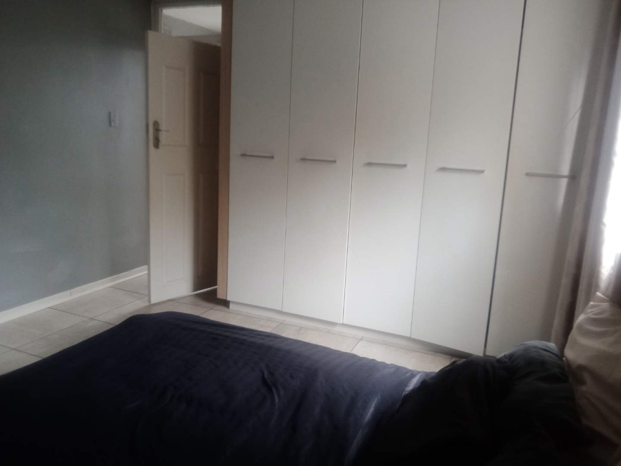 2 Bedroom Property for Sale in Glenwood KwaZulu-Natal