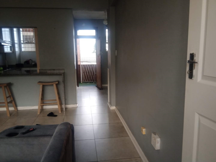 2 Bedroom Property for Sale in Glenwood KwaZulu-Natal
