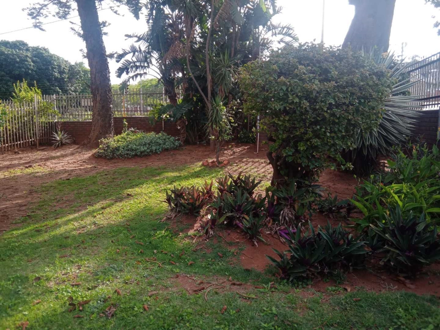 2 Bedroom Property for Sale in Glenwood KwaZulu-Natal