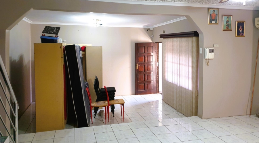 To Let 4 Bedroom Property for Rent in Phoenix KwaZulu-Natal