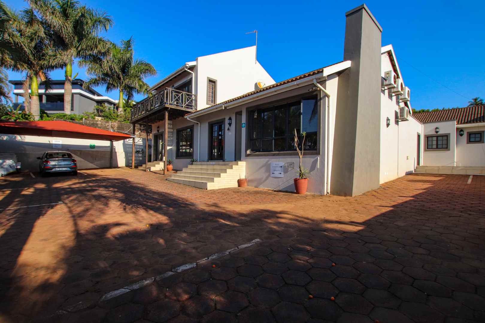 7 Bed House for Sale Herrwood Park Umhlanga