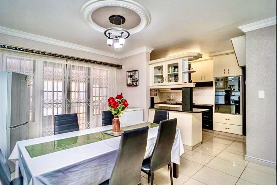 3 Bedroom Property for Sale in Glen Hills KwaZulu-Natal