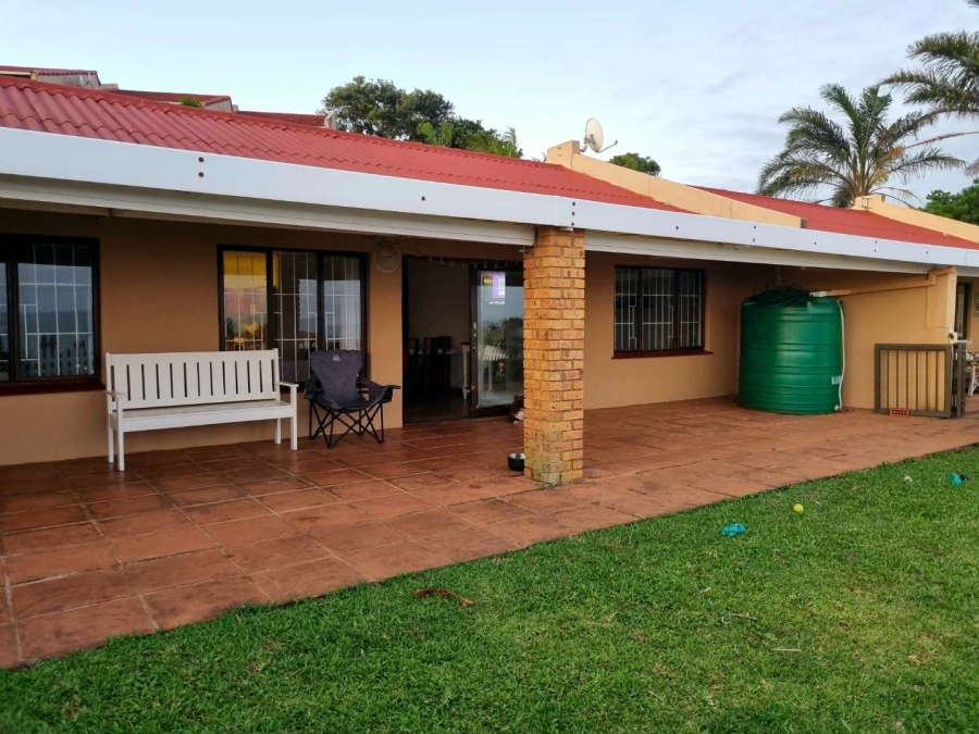 3 Bedroom Property for Sale in Black Rock KwaZulu-Natal