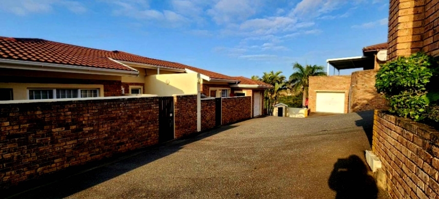 3 Bedroom Property for Sale in Black Rock KwaZulu-Natal