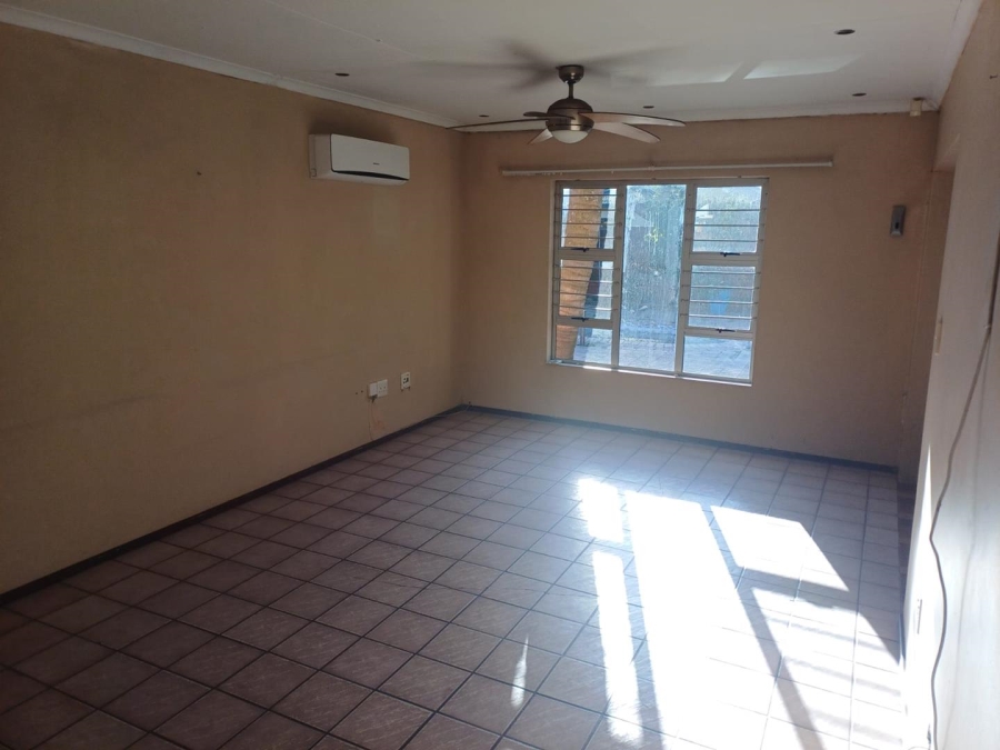 To Let 3 Bedroom Property for Rent in Birdswood KwaZulu-Natal