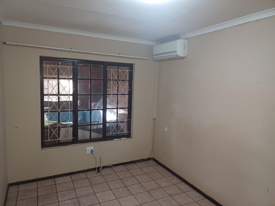 To Let 3 Bedroom Property for Rent in Birdswood KwaZulu-Natal