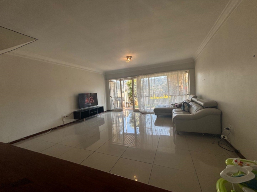 2 Bedroom Property for Sale in Hillcrest KwaZulu-Natal