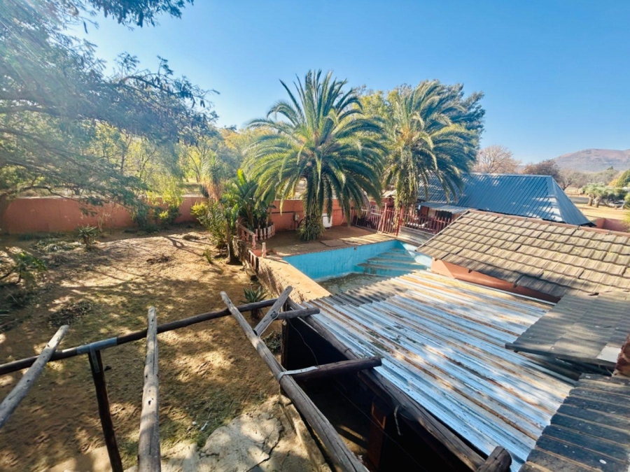 5 Bedroom Property for Sale in Utrecht KwaZulu-Natal