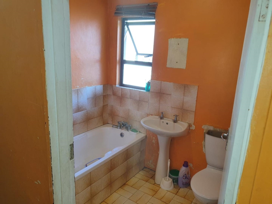 3 Bedroom Property for Sale in Ngwelezana KwaZulu-Natal