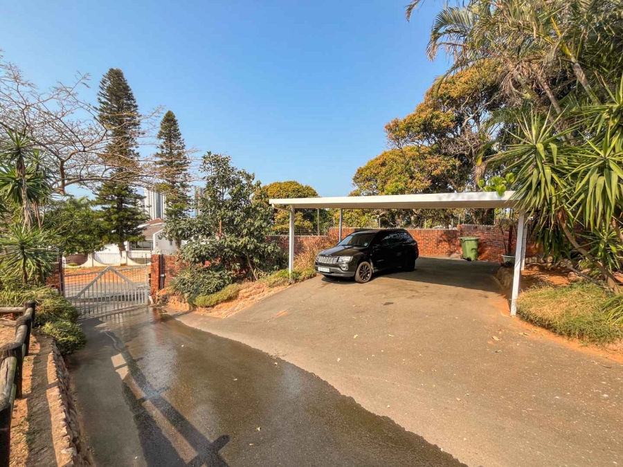 4 Bedroom Property for Sale in Umhlanga KwaZulu-Natal