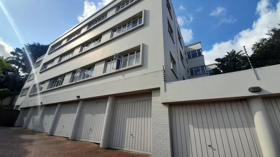 1 Bedroom Property for Sale in Essenwood KwaZulu-Natal