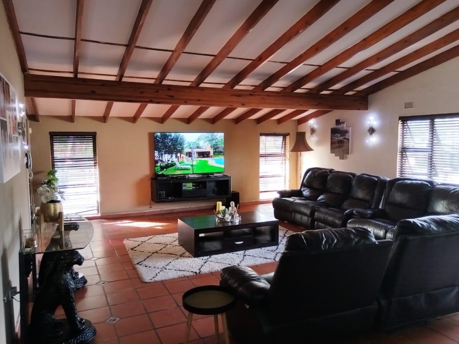 4 Bedroom Property for Sale in Empangeni KwaZulu-Natal