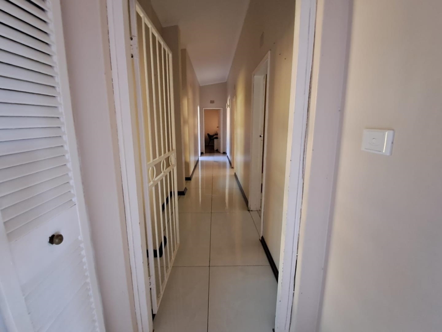 4 Bedroom Property for Sale in Panorama KwaZulu-Natal