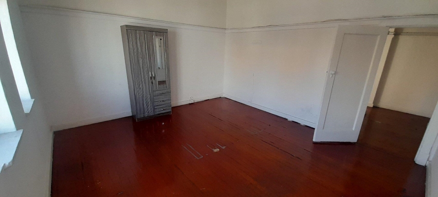 1 Bedroom Property for Sale in Esplanade KwaZulu-Natal