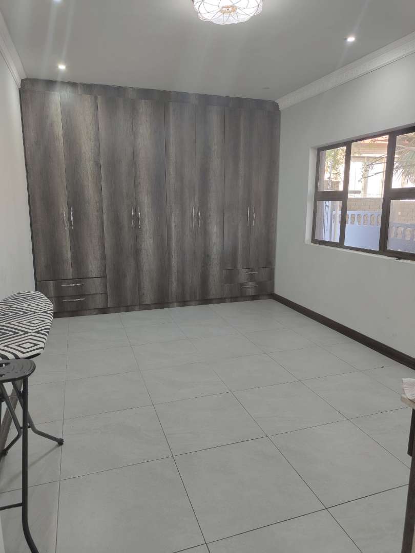 3 Bedroom Property for Sale in Aviary Hill KwaZulu-Natal